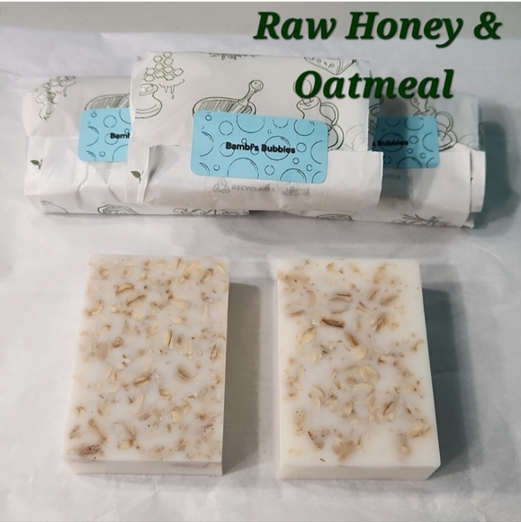 Hand Crafted Other - RESTOCKED🎊Raw Honey Oatmeal Shea Butter Soap 4oz.